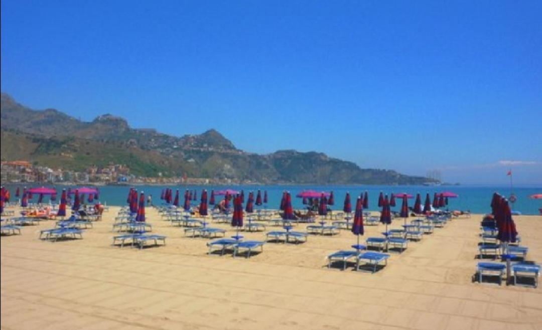 B&B La Norma คาตาเนีย ภายนอก รูปภาพ